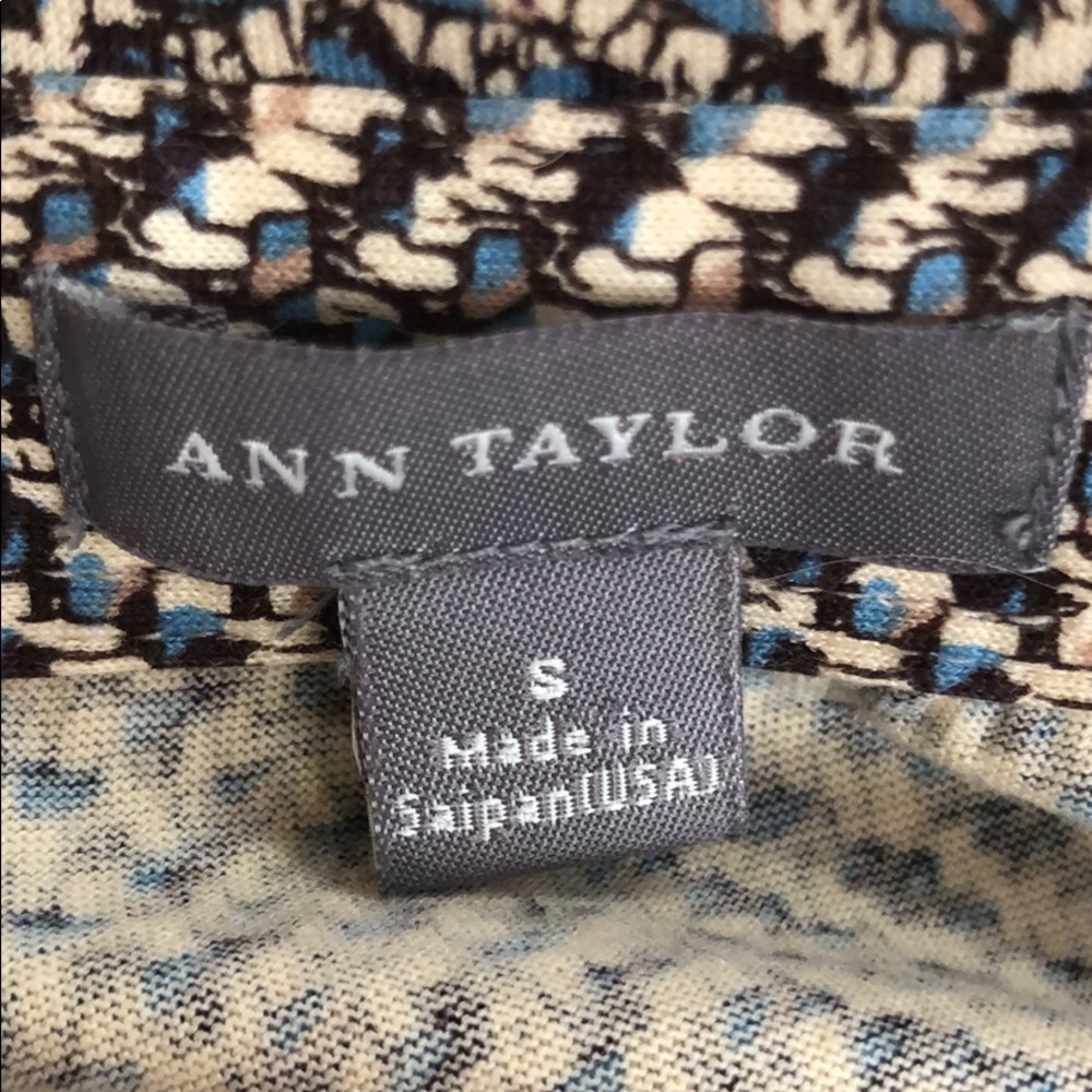 Button up blouse - Picture 3 of 4